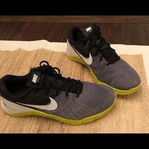 Men’s Nike metcon 3 size 10